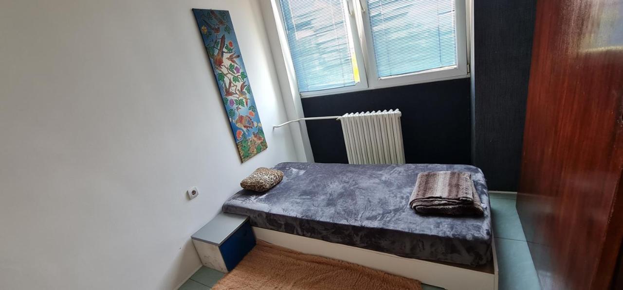 Appartment In Exellent Location Skopje Buitenkant foto